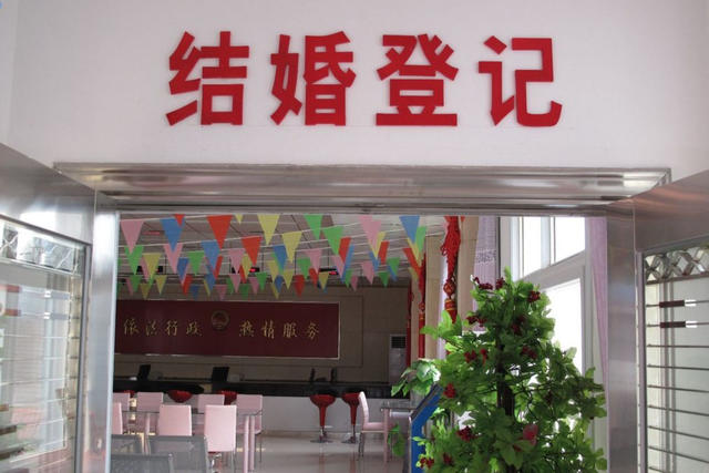 巴萨官宣加纳悍将租借加盟 大博阿滕成苏亚雷斯替身?-milan米兰(图2) 米兰官方网站